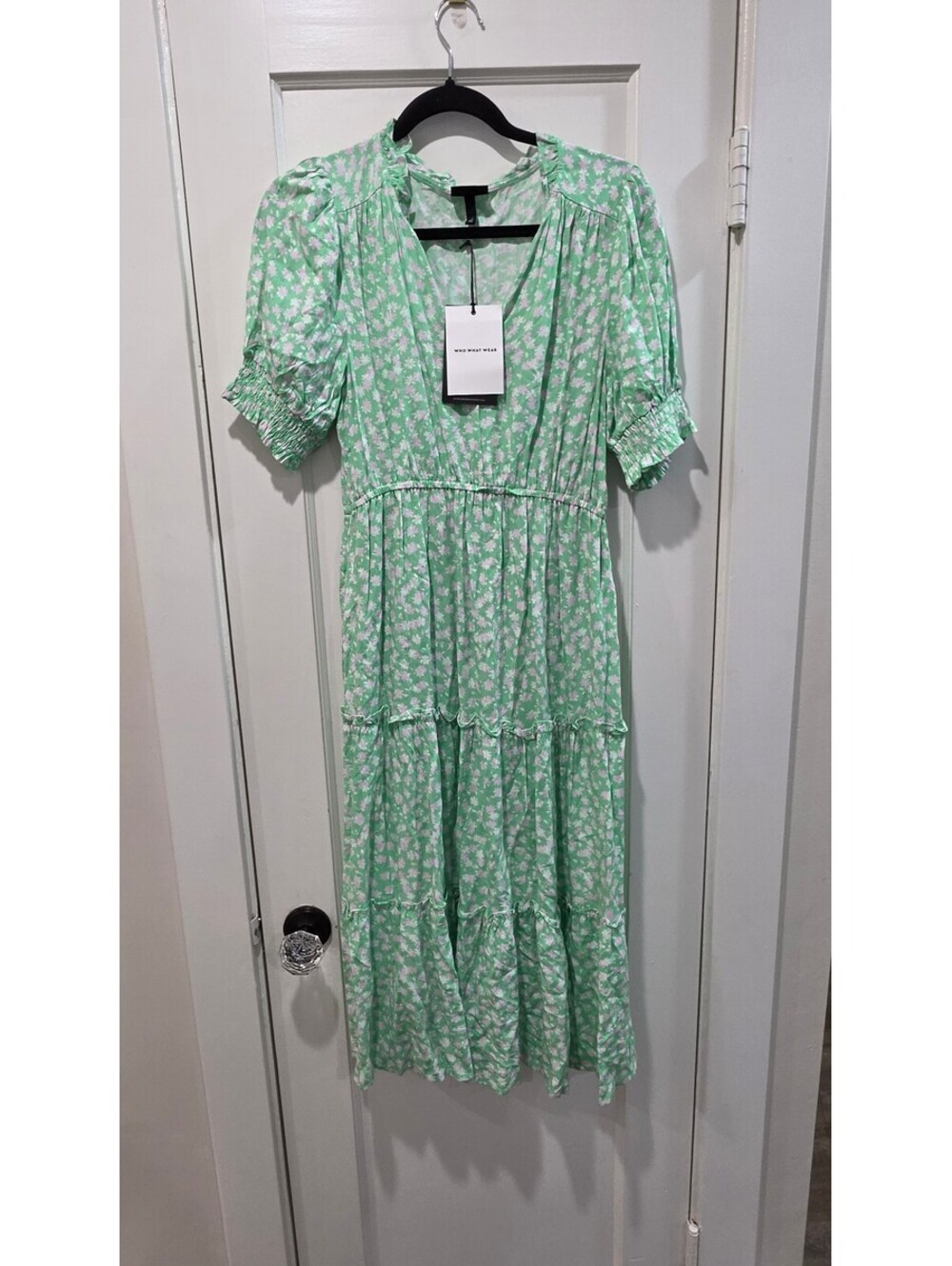 Who What Wear Green Floral Midi Dress Size Small
